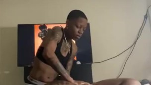 Come get Touched by Layy